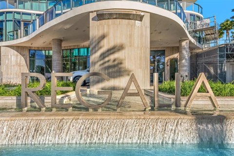 Купить кондоминиум в Санни-Айлс-Бич, Флорида 4 спальни, 463.77м2, № 2055055 - фото 8