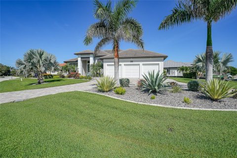 Casa en venta en Punta Gorda, Florida, 3 dormitorios, 229.65 m2 № 1801479 - foto 8