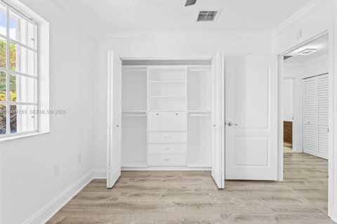 Casa en venta en Homestead, Florida, 3 dormitorios, 175.59 m2 № 1996902 - foto 17