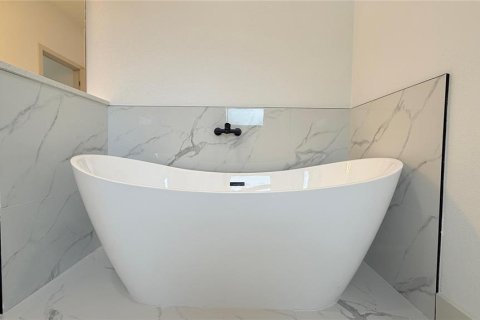 Casa en venta en Ocala, Florida, 4 dormitorios, 175.68 m2 № 1900302 - foto 10