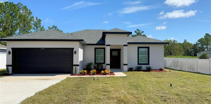 Casa en Ocala, Florida 4 dormitorios, 175.68 m2 № 1900302
