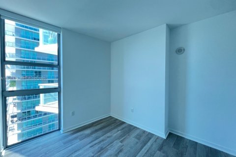 Снять в аренду кондоминиум в Майами, Флорида 2 спальни, 85.56м2, № 2005290 - фото 19