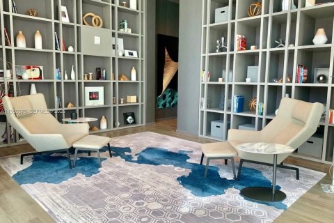 Снять в аренду кондоминиум в Майами, Флорида 2 спальни, 85.56м2, № 2005290 - фото 10