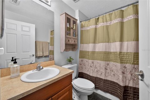 House in Wimauma, Florida 3 bedrooms, 106.47 sq.m. № 2205440 - photo 23