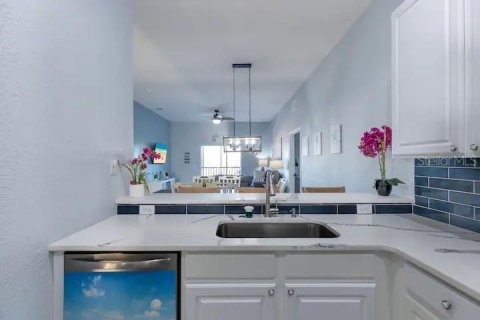 Condo in Davenport, Florida, 3 bedrooms  № 1780951 - photo 6