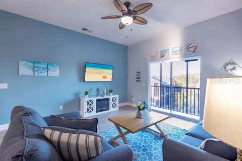 Condo in Davenport, Florida, 3 bedrooms  № 1780951 - photo 2