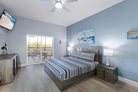 Condo in Davenport, Florida, 3 bedrooms  № 1780951 - photo 11