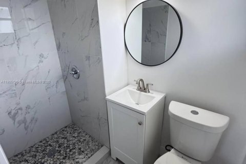 Купить виллу или дом в Вест-Парк, Флорида 3 спальни, 126.16м2, № 1956635 - фото 15