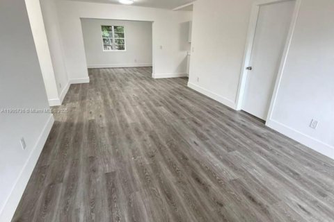 Купить виллу или дом в Вест-Парк, Флорида 3 спальни, 126.16м2, № 1956635 - фото 10