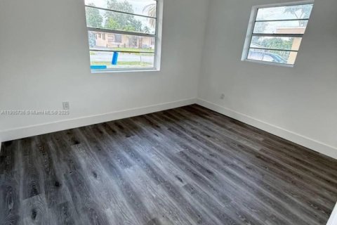 Купить виллу или дом в Вест-Парк, Флорида 3 спальни, 126.16м2, № 1956635 - фото 19