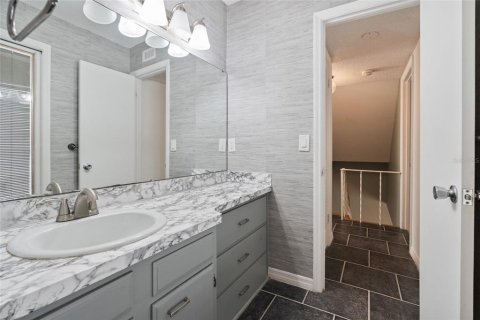 Copropriété à louer à Apopka, Floride: 2 chambres, 163.14 m2 № 2110587 - photo 13