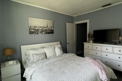 House in Orlando, Florida 2 bedrooms, 105.44 sq.m. № 1851691 - photo 18