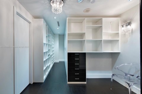 Copropriété à louer à Miami Beach, Floride: 2 chambres, 154.22 m2 № 1859623 - photo 17