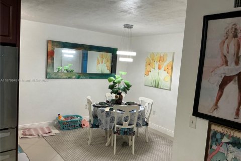 Condominio en venta en Plantation, Florida, 1 dormitorio, 89.19 m2 № 1921332 - foto 8