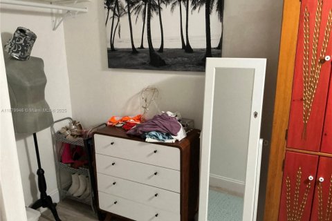 Condominio en venta en Plantation, Florida, 1 dormitorio, 89.19 m2 № 1921332 - foto 5