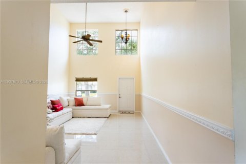 Купить виллу или дом в Порт-Сент-Луси, Флорида 3 спальни, 229.56м2, № 1996388 - фото 23