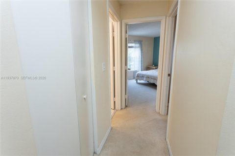 Купить виллу или дом в Порт-Сент-Луси, Флорида 3 спальни, 229.56м2, № 1996388 - фото 26