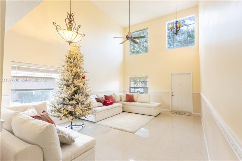 Купить виллу или дом в Порт-Сент-Луси, Флорида 3 спальни, 229.56м2, № 1996388 - фото 4