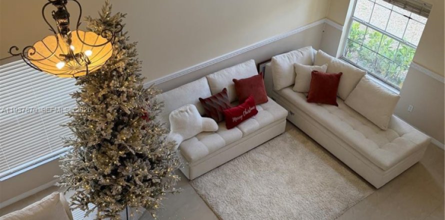 Дом в Порт-Сент-Луси, Флорида 3 спальни, 229.56м2 № 1996388