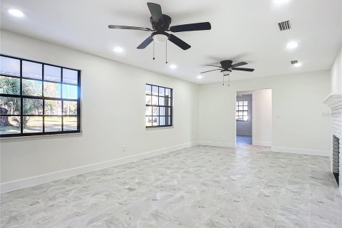 Casa en venta en DeLand, Florida, 3 dormitorios, 159.14 m2 № 1546461 - foto 22