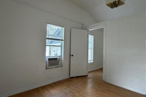 Купить виллу или дом в Плант-Сити, Флорида 3 комнаты, 204.11м2, № 2215439 - фото 20