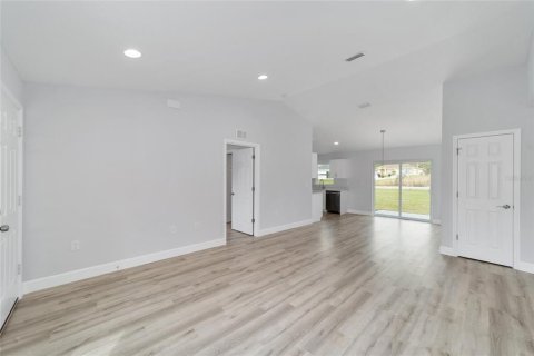 House in Ocala, Florida 3 bedrooms, 104.7 sq.m. № 1405639 - photo 7
