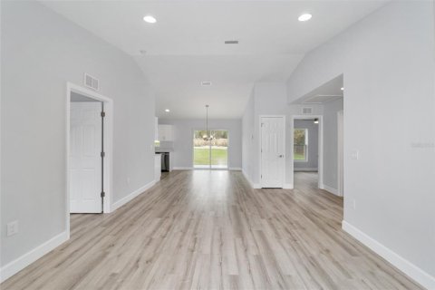 House in Ocala, Florida 3 bedrooms, 104.7 sq.m. № 1405639 - photo 6