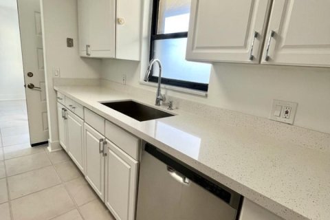 Купить кондоминиум в Лантана, Флорида 3 комнаты, 74.88м2, № 2084215 - фото 29