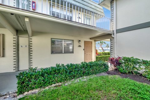Condo in Delray Beach, Florida, 1 bedroom  № 2081683 - photo 4