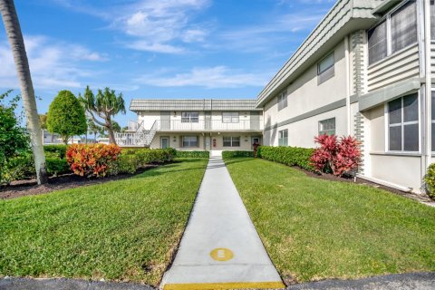 Condo in Delray Beach, Florida, 1 bedroom  № 2081683