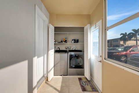 Condo in Delray Beach, Florida, 1 bedroom  № 2081683 - photo 24