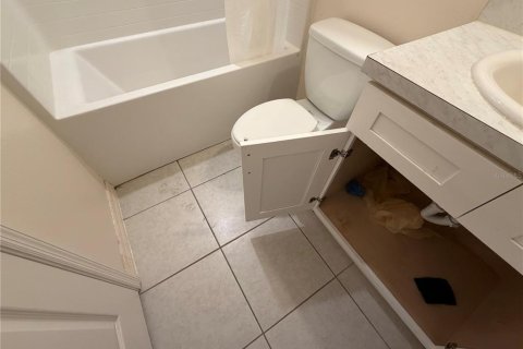 Casa en venta en Kissimmee, Florida, 4 dormitorios, 174.1 m2 № 2167198 - foto 9