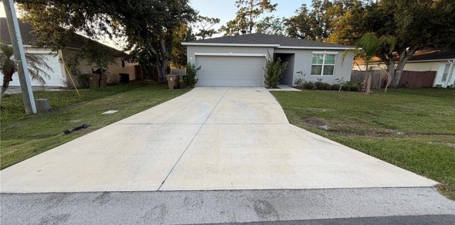 Casa en Kissimmee, Florida 4 dormitorios, 174.1 m2 № 2167198