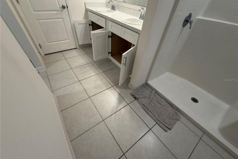 Casa en venta en Kissimmee, Florida, 4 dormitorios, 174.1 m2 № 2167198 - foto 15