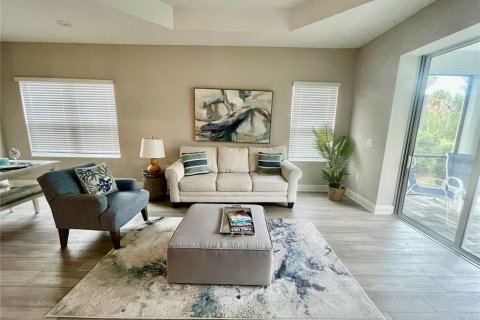 House in Venice, Florida 3 bedrooms, 171.4 sq.m. № 2108395 - photo 6
