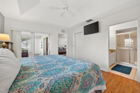 House in Ocala, Florida 2 bedrooms, 98.66 sq.m. № 2214884 - photo 22
