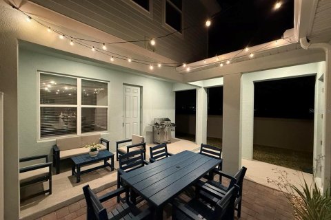 Townhouse in Winter Garden, Florida 3 bedrooms, 141.95 sq.m. № 1875992 - photo 4