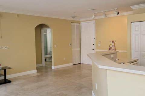 Снять в аренду кондоминиум в Мирамар, Флорида 1 спальня, 73.39м2, № 1887252 - фото 8