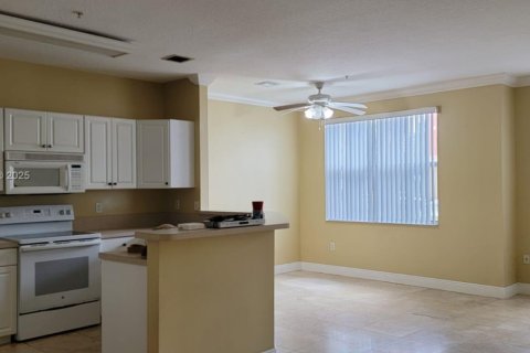 Снять в аренду кондоминиум в Мирамар, Флорида 1 спальня, 73.39м2, № 1887252 - фото 11