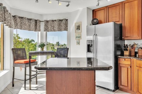 Copropriété à vendre à Punta Gorda, Floride: 3 chambres, 170.66 m2 № 2310215 - photo 17