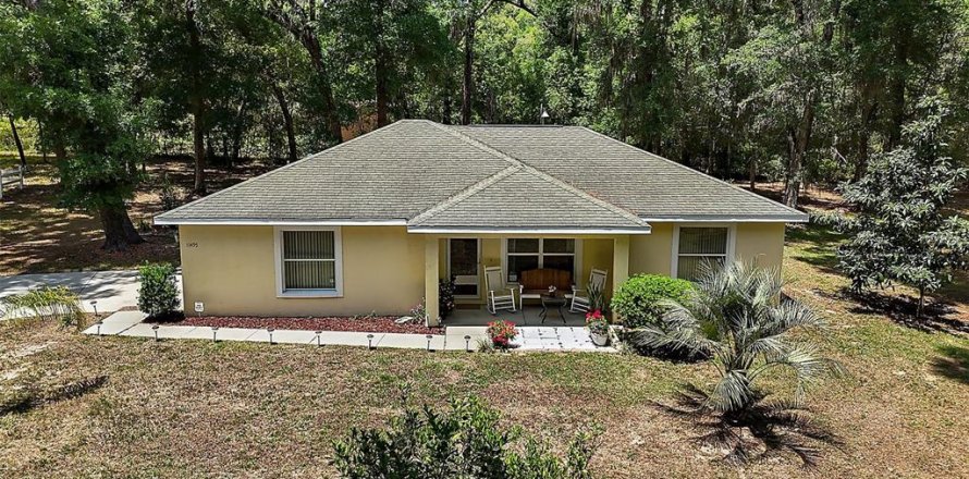 Casa en Belleview, Florida 2 dormitorios, 115.38 m2 № 1750318