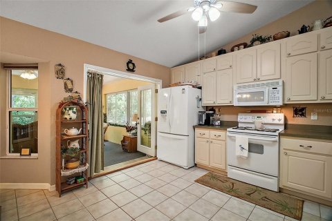 Casa en venta en Belleview, Florida, 2 dormitorios, 115.38 m2 № 1750318 - foto 3
