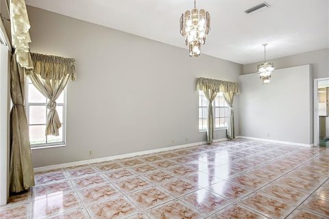 House in Bradenton, Florida 2 bedrooms, 146.97 sq.m. № 1649583 - photo 10