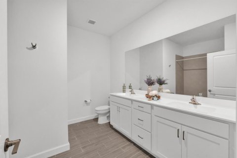 Townhouse in Lake Worth, Florida 3 bedrooms, 179.39 sq.m. № 2086784 - photo 23