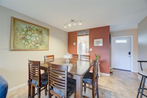 Condo in Hollywood, Florida, 1 bedroom  № 1862858 - photo 6