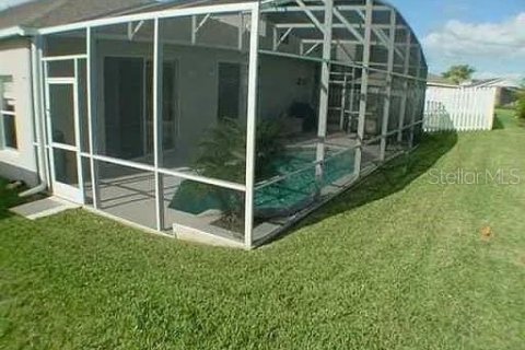 House in Winter Garden, Florida 4 bedrooms, 204.11 sq.m. № 2092445 - photo 9