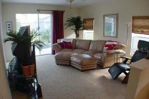 House in Winter Garden, Florida 4 bedrooms, 204.11 sq.m. № 2092445 - photo 5