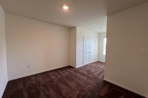Townhouse in Davenport, Florida 3 bedrooms, 159.79 sq.m. № 1787572 - photo 25
