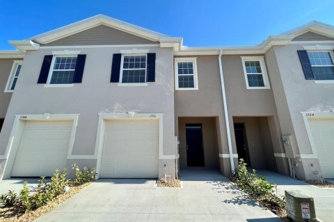Townhouse in Davenport, Florida 3 bedrooms, 159.79 sq.m. № 1787572 - photo 1