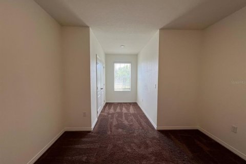 Townhouse in Davenport, Florida 3 bedrooms, 159.79 sq.m. № 1787572 - photo 9